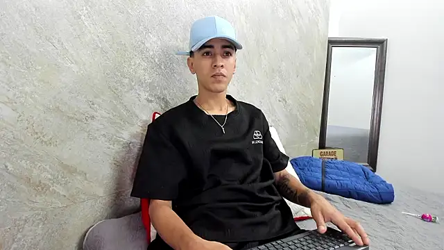 Mick-lollipop online show from 02-28-26, 07:46