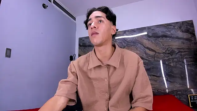 Mick-lollipop online show from 03-18-26, 07:59