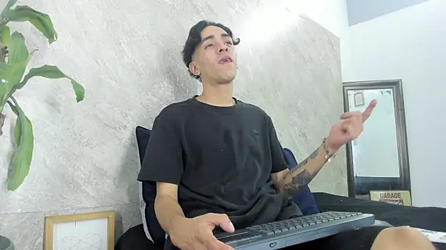 Mick-lollipop online show from 04-09-26, 07:53