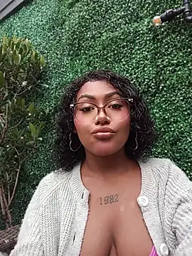 Emma Dancer online show from 04-16-26, 10:01