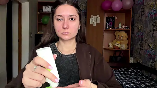 poly princess online show from 03-18-26, 09:23