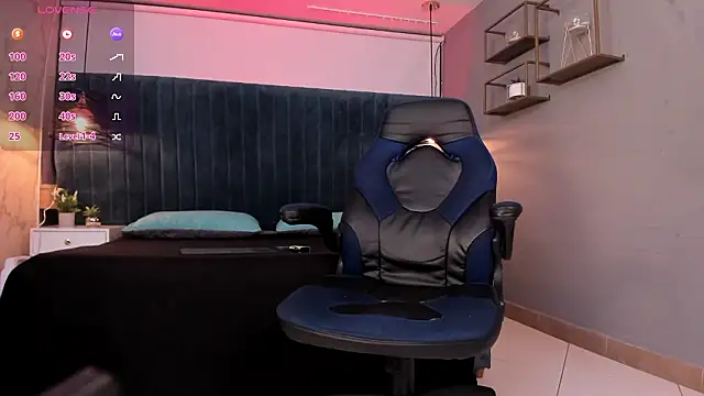 Snapshot of liam_es chatting on 02-25-26, 02:34 liam es online show from 02-25-26, 02:34