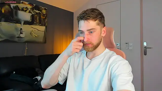 Dexter Raze online show from 04-12-26, 10:46