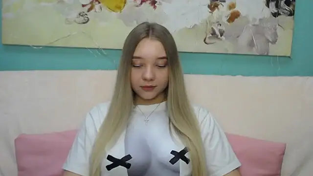 MilanaSiia online show from 04-05-26, 04:52