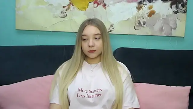 MilanaSiia online show from 03-12-26, 05:45