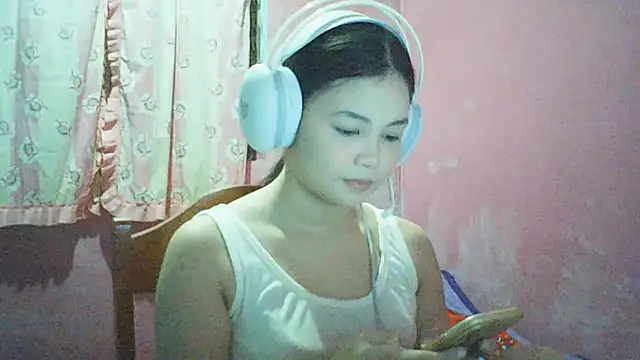 DessertFlower online show from 05-08-26, 02:48