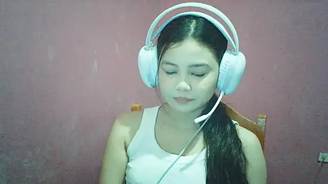 DessertFlower online show from 05-20-26, 03:14