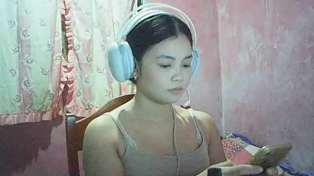 DessertFlower online show from 05-06-26, 02:59