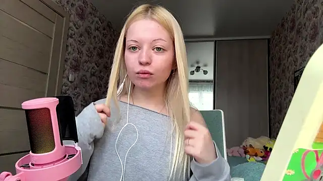 Snapshot of JeneeBIanks chatting on 03-01-26, 09:09 JeneeBIanks online show from 03-01-26, 09:09