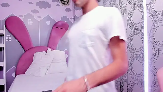 Snapshot of sammysexxx_ chatting on 02-28-26, 06:18 sammysexxx online show from 02-28-26, 06:18