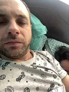 Snapshot of LaBuBupara chatting on 03-01-26, 08:14 LaBuBupara online show from 03-01-26, 08:14