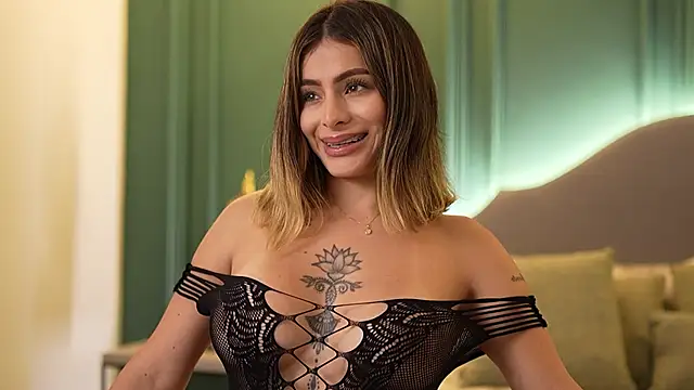 Amara Velvet  online show from 03-11-26, 02:49