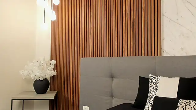 Snapshot of Amara_Velvet_ chatting on 06-17-26, 07:57 Amara Velvet online show from 06-17-26, 07:57
