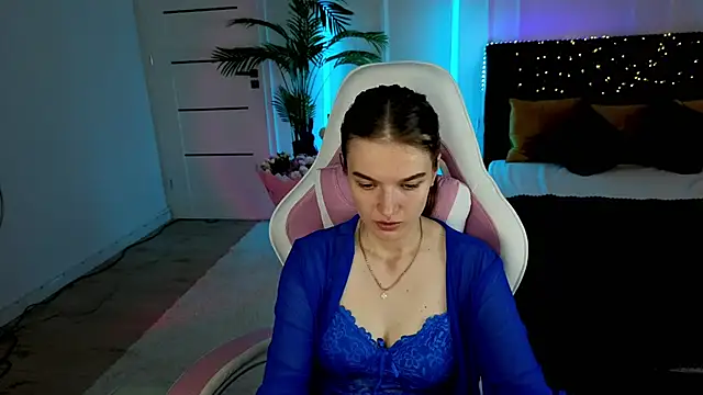 Ann Wood online show from 06-30-26, 03:01