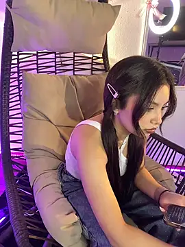 Mady Pink online show from 03-04-26, 03:25