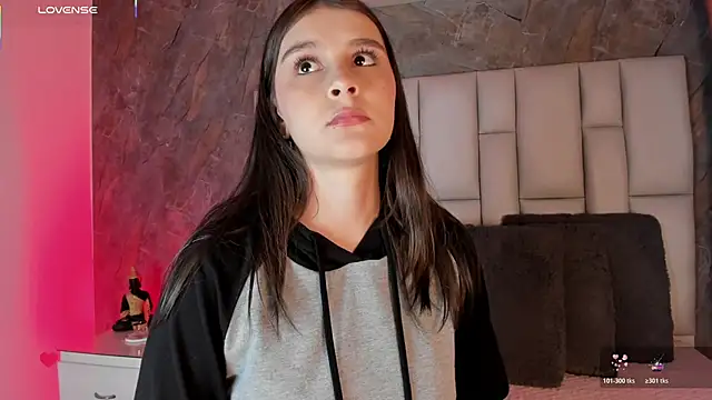 lya gomez online show from 03-18-26, 02:58