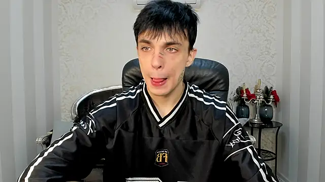 ClarkBev online show from 05-20-26, 06:54