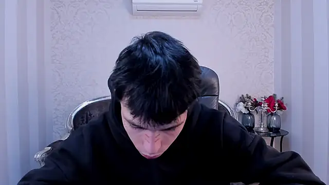 ClarkBev online show from 03-12-26, 05:34