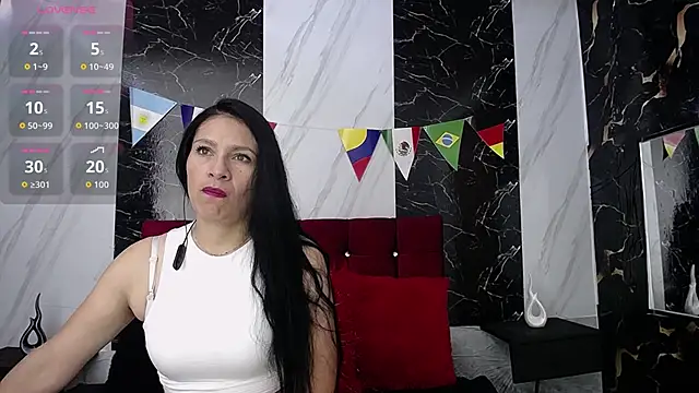 Snapshot of SofiaMoreno_ chatting on 06-27-26, 03:07 SofiaMoreno online show from 06-27-26, 03:07