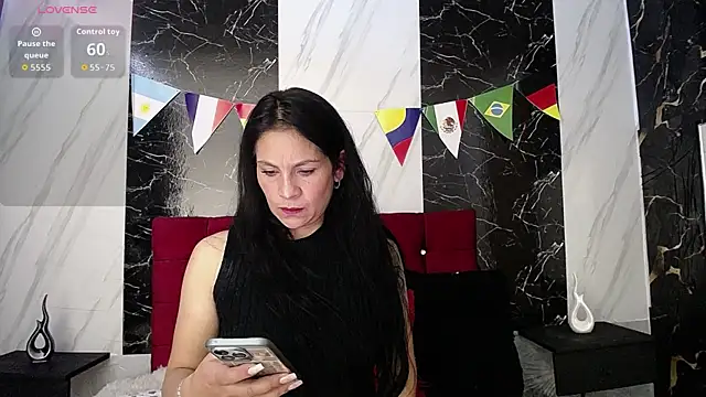 Snapshot of SofiaMoreno_ chatting on 06-23-26, 05:11 SofiaMoreno online show from 06-23-26, 05:11