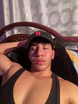 Alejandrososas online show from 02-24-26, 08:42