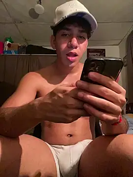 Alejandrososas online show from 07-02-26, 03:23