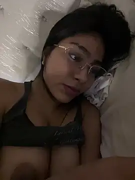 Linarodri online show from 05-18-26, 05:23