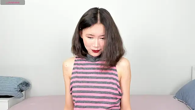 Kiraeko online show from 05-15-26, 12:52