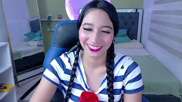 ivvoncute online show from 06-12-26, 01:14