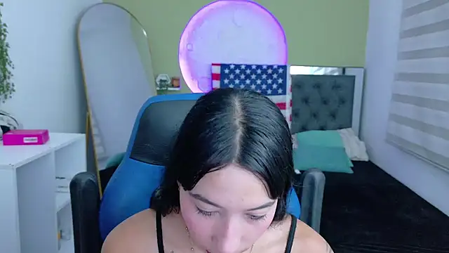 ivvoncute online show from 07-18-26, 02:31