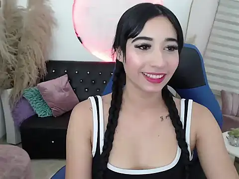 ivvoncute online show from 04-19-26, 04:24