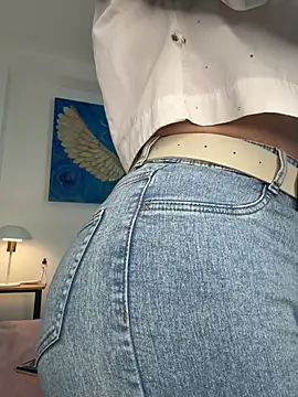 Viictoria-Jones online show from 03-04-26, 11:07