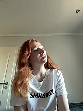 Snapshot of HoneyBunny18 chatting on 02-25-26, 02:17 HoneyBunny18 online show from 02-25-26, 02:17