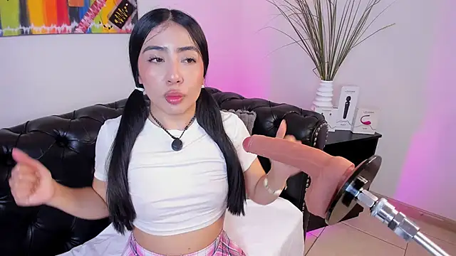 Valecute  online show from 06-15-26, 08:19