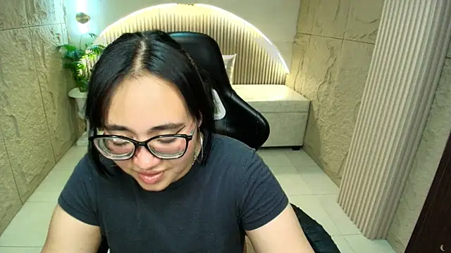 bunny mich r online show from 03-03-26, 07:43