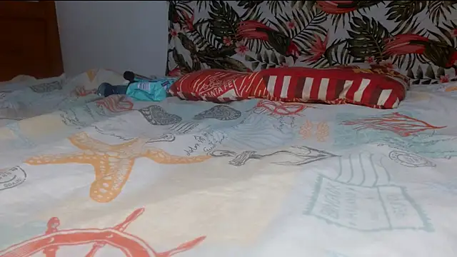smallvioleta69 online show from 04-06-26, 06:53