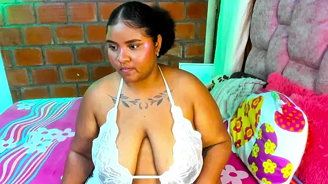 Valentina belmont online show from 05-26-26, 04:32