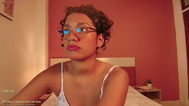 Meganlux1 online show from 07-09-26, 07:57
