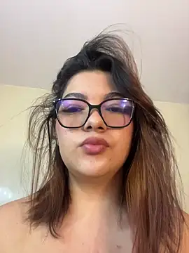 Ivy honey00 online show from 03-07-26, 09:27