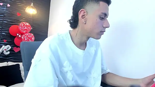 dominicjonnes online show from 03-16-26, 08:33