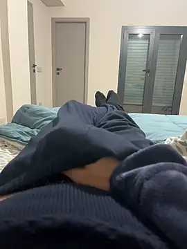 Snapshot of frenk33 chatting on 02-28-26, 06:51 frenk33 online show from 02-28-26, 06:51