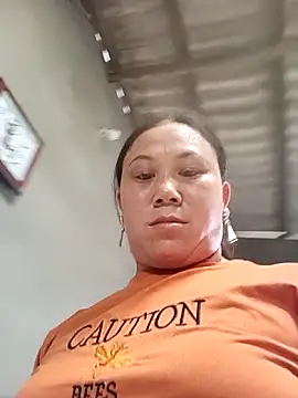 Snapshot of Dear_baby_ chatting on 02-28-26, 04:01 Dear baby online show from 02-28-26, 04:01