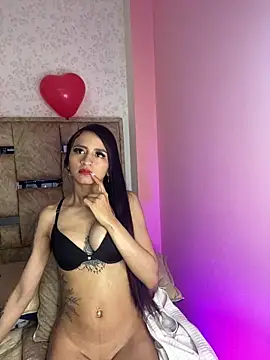 Lauraaa pink18 online show from 02-28-26, 03:28