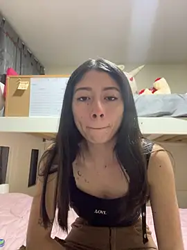 Snapshot of ZafiraNights chatting on 02-28-26, 04:56 ZafiraNights online show from 02-28-26, 04:56