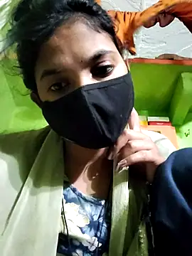 Cute aroshi online show from 04-15-26, 04:22