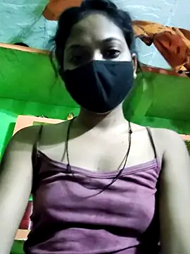 Cute aroshi online show from 04-17-26, 12:46