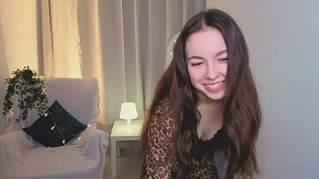 BellaThery online show from 05-10-26, 05:22