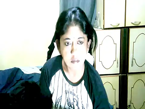 IndianPleasures21 online show from 06-06-26, 01:22