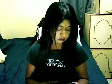 IndianPleasures21 online show from 05-12-26, 11:00