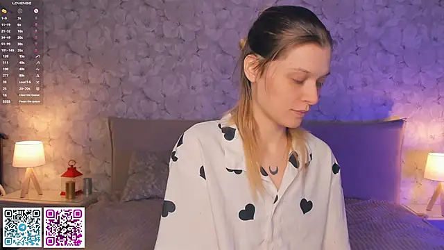 CleopatraHabibi online show from 05-30-26, 07:47
